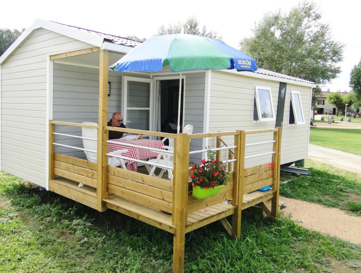 Camping Aux Rives Du Soleil Pont-de-Vaux Buitenkant foto